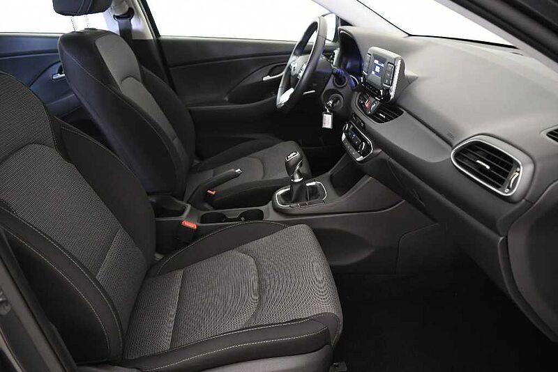 Hyundai i30 1.5 DPI Essence 110