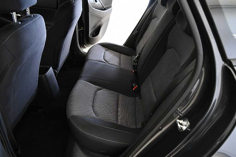 Hyundai i30 1.5 DPI Essence 110